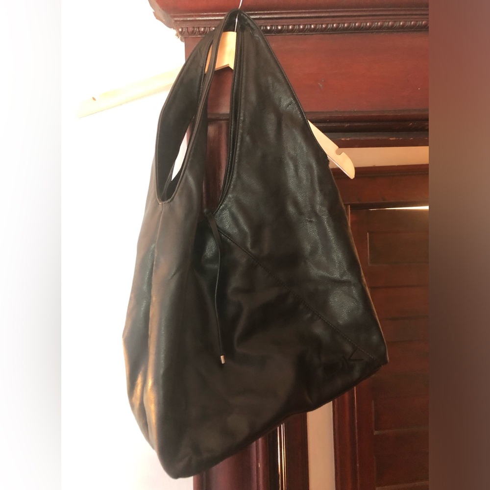 DKNY faux Leather Hobo Tote Bag - Classic Everyday Carry